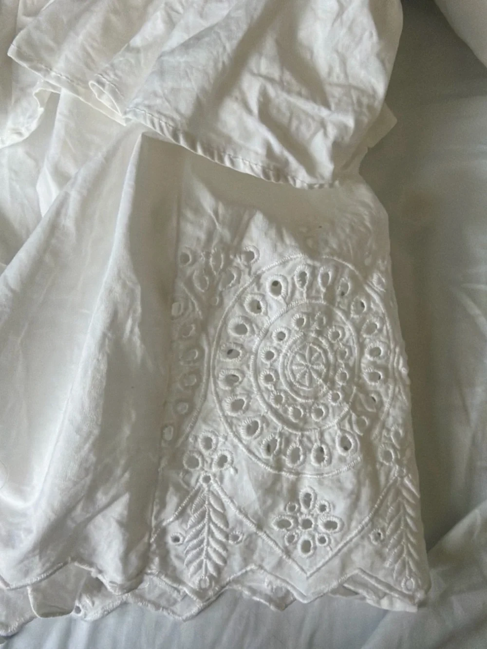 Moon River White Ruffle Eyelet Peasant Blouse